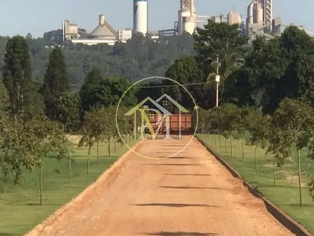 Haras com 168000m² 3 quartos e 2 banheiros, à venda, no bairro Parque Imperal em Sorocaba