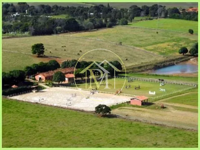 Haras com 1113200m² 1 quarto e 1 banheiro, à venda, no bairro Vila Belo Horizonte em Itapetininga