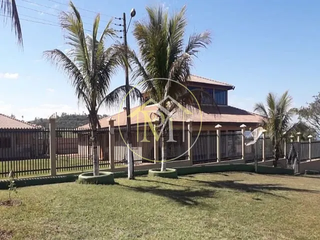 Haras com 121000m² 1 quarto e 1 banheiro, à venda, no bairro Piraju em Piraju