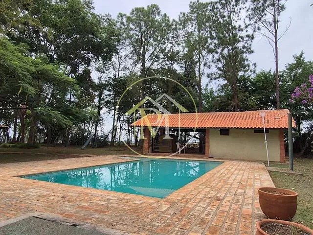 Haras com 240m² 4 quartos e 5 banheiros, à venda, no bairro Munic Luis suplicy em Boituva