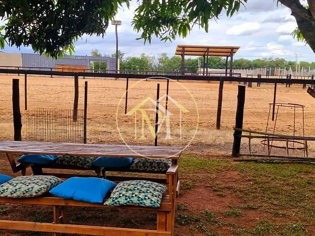 Haras com 26700m² 2 quartos e 3 banheiros, à venda, no bairro centro em Porto Feliz