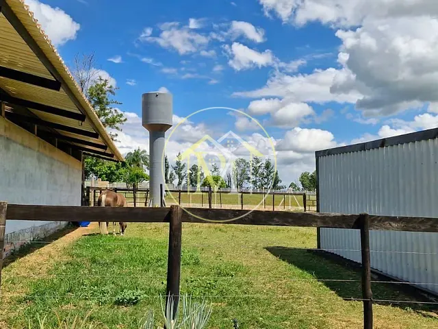 Haras com 26700m² 2 quartos e 3 banheiros, à venda, no bairro centro em Porto Feliz