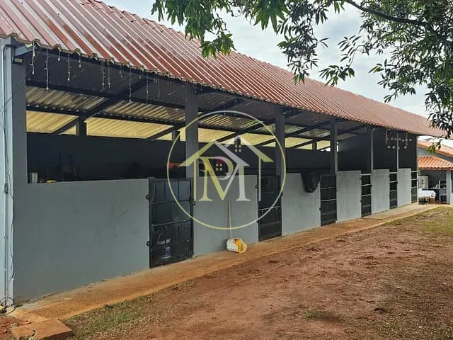 Haras com 26700m² 2 quartos e 3 banheiros, à venda, no bairro centro em Porto Feliz