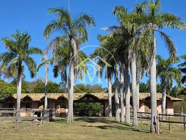 Haras com 242000m² 3 quartos e 3 banheiros, à venda, no bairro Rural em Porto Feliz