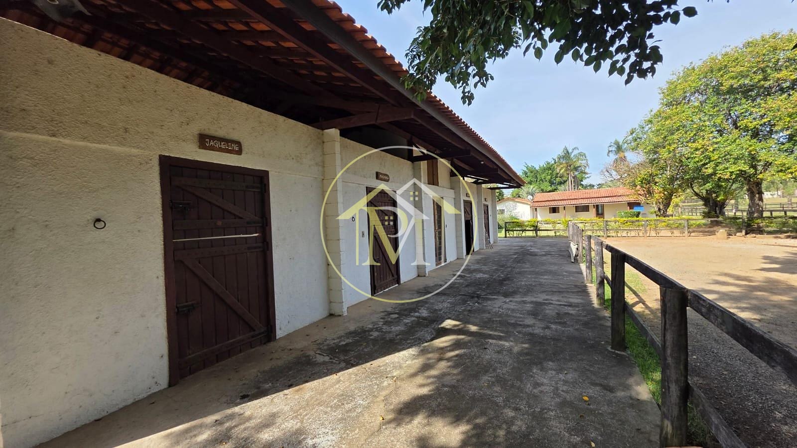 Fazenda à venda com 3 quartos, 10m² - Foto 4