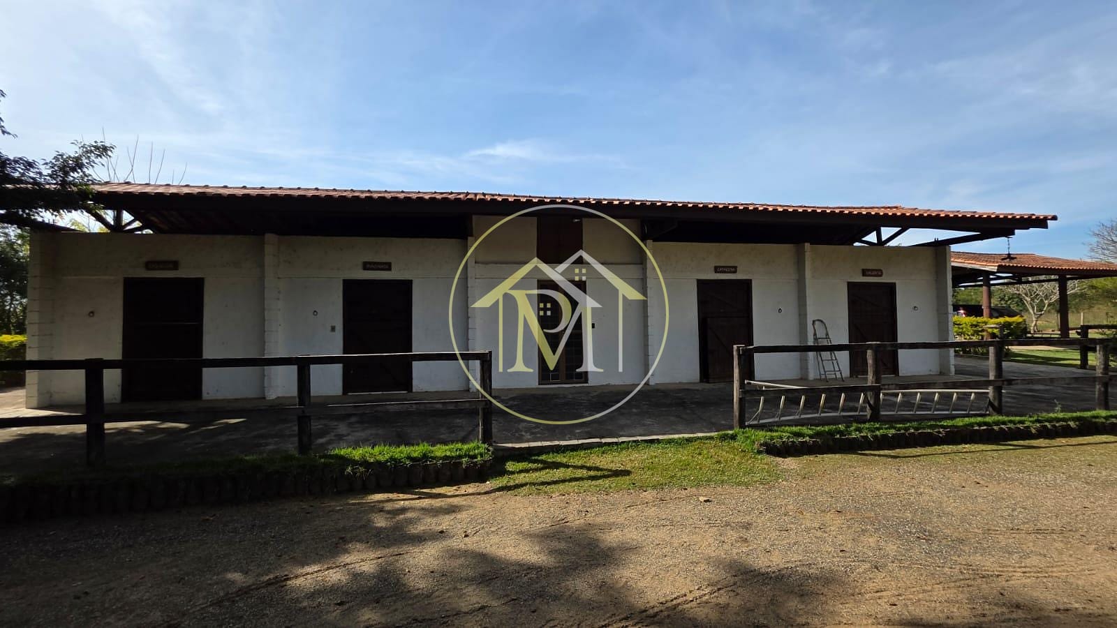 Fazenda à venda com 3 quartos, 10m² - Foto 6