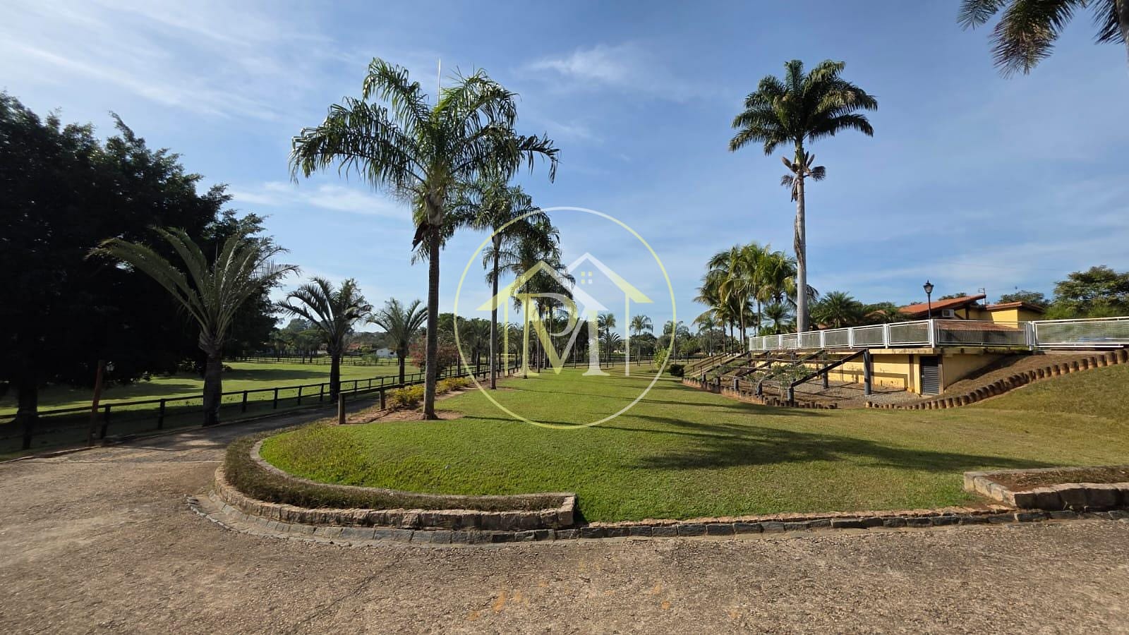 Fazenda à venda com 3 quartos, 10m² - Foto 13