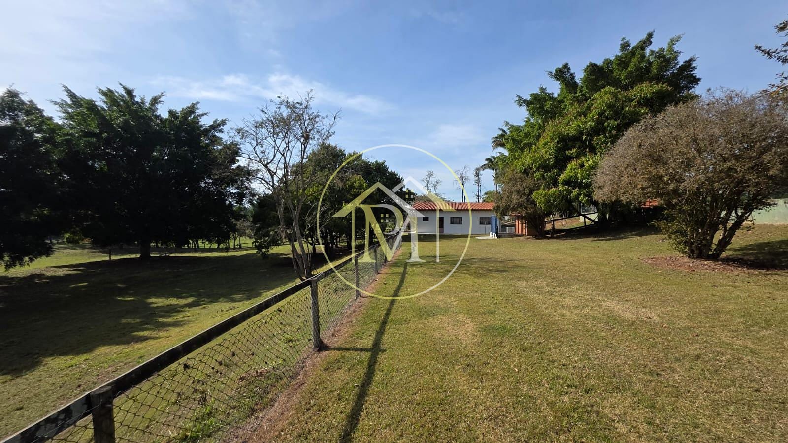 Fazenda à venda com 3 quartos, 10m² - Foto 22
