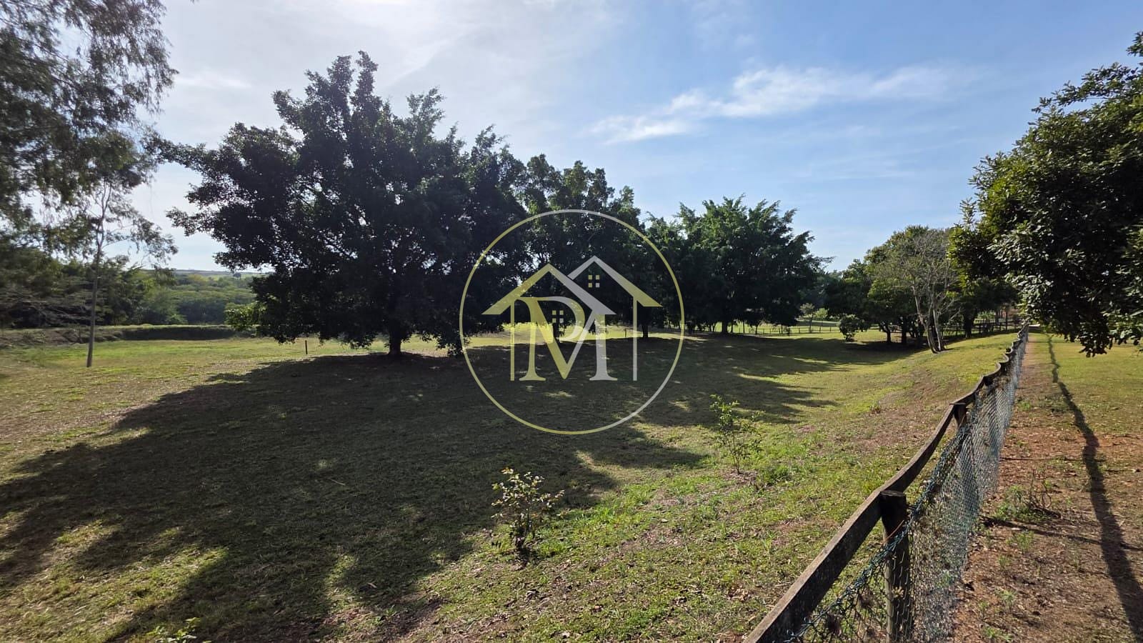 Fazenda à venda com 3 quartos, 10m² - Foto 25