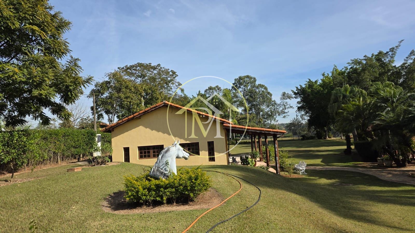 Fazenda à venda com 3 quartos, 10m² - Foto 50