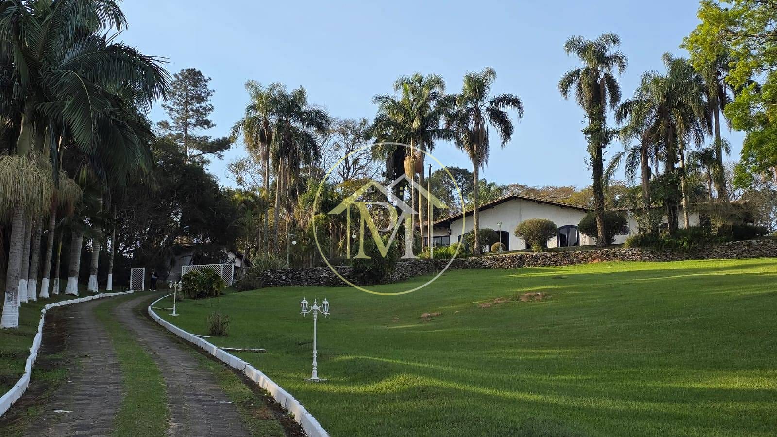 Sítio, 6 quartos, 7840 m² - Foto 1