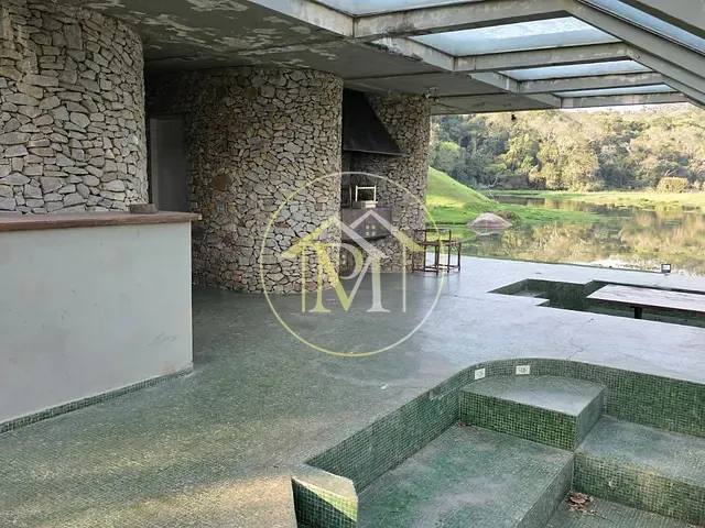 Haras com 7840m² 6 quartos e 5 banheiros, à venda, no bairro Centro em Cotia