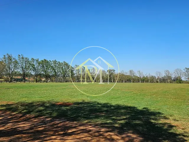Haras com 774400m² 10 quartos e 12 banheiros, à venda, no bairro Centro em Cesário Lange