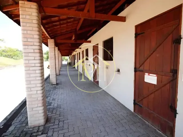 Haras com 798600m² 4 quartos e 5 banheiros, à venda, no bairro Área Rural de Quadra em Quadra