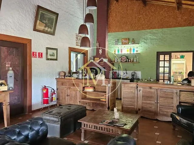Haras com 108900m² 3 quartos e 4 banheiros, à venda, no bairro Tanque em Atibaia
