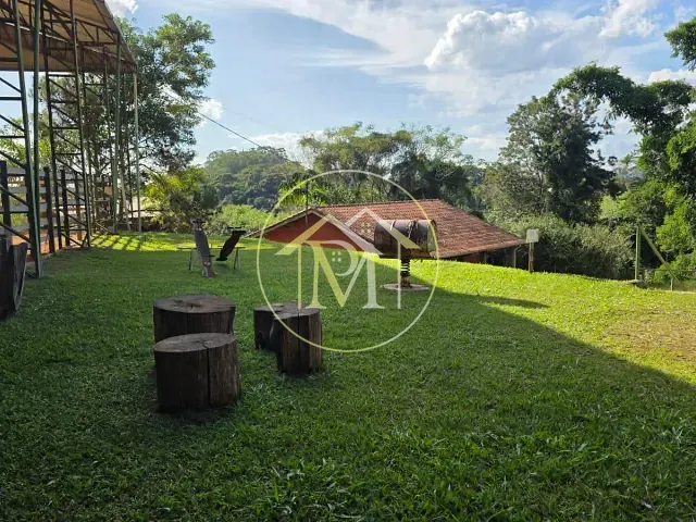 Haras com 60000m² 3 quartos e 2 banheiros, à venda, no bairro Centro em São Roque