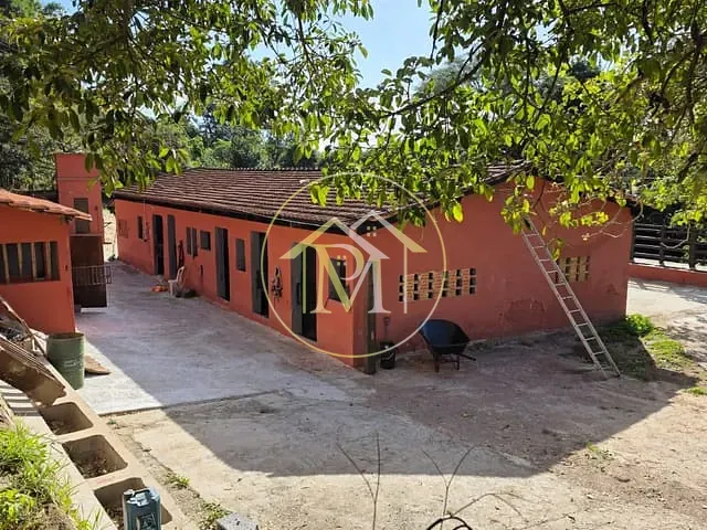 Haras com 60000m² 3 quartos e 2 banheiros, à venda, no bairro Centro em São Roque