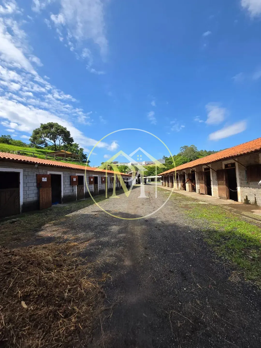 Chácara, 4228 m² - Foto 1