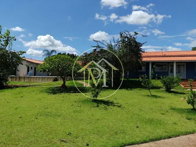 Chácara com 310m² 3 quartos e 2 banheiros, à venda, no bairro Centro em Araçoiaba da Serra