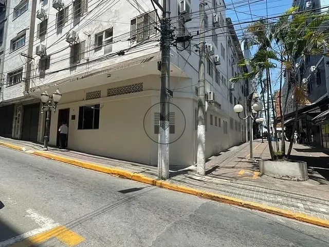 Hotel com 250700m² 43 quartos e 45 banheiros, à venda, no bairro Centro em Aparecida