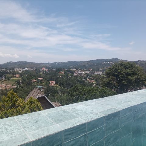 Hotel à venda, no bairro Jardim Miraflores em Campos do Jordão