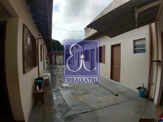Hotel com 448m² 15 quartos e 5 banheiros, à venda, no bairro Vila Rossi em São José dos Campos