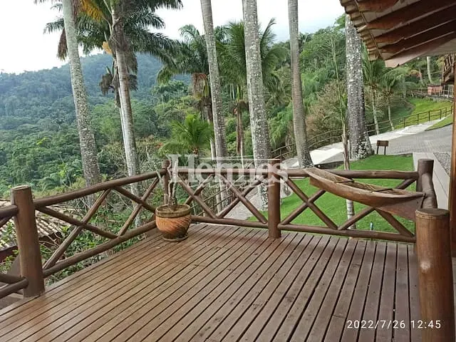 Hotel com 36000m² 15 quartos e 20 banheiros, à venda, no bairro Sul em Ilhabela