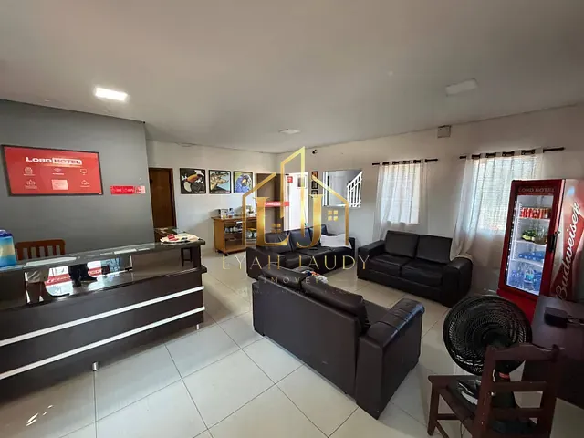 Prédio com 380m², à venda ou para alugar, no bairro Ponte Nova em Várzea Grande