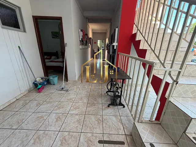 Prédio com 380m², à venda ou para alugar, no bairro Ponte Nova em Várzea Grande