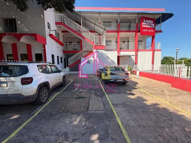 Prédio com 380m², à venda ou para alugar, no bairro Ponte Nova em Várzea Grande