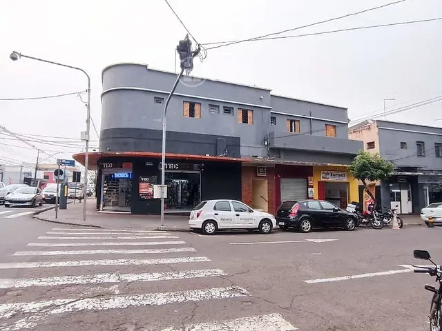 Hotel com 529m² 23 quartos e 13 banheiros, à venda, no bairro Centro em Londrina