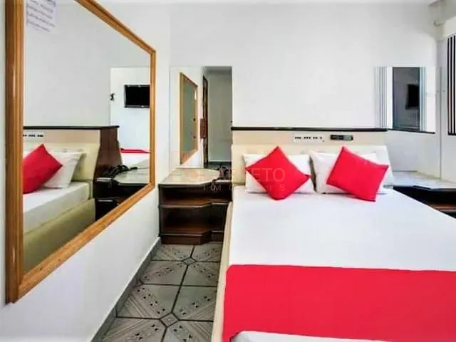 Hotel com 350m², à venda, no bairro Barra Funda em São Paulo