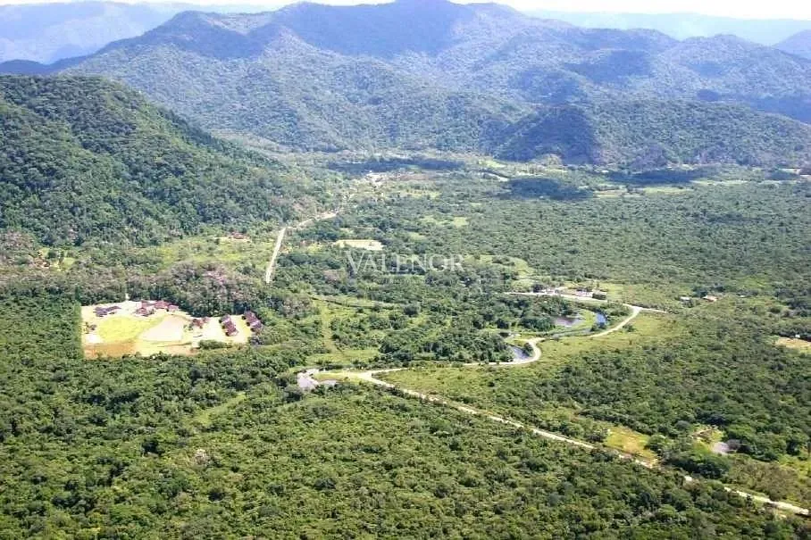 Depósito-Galpão, 122300 m² - Foto 3