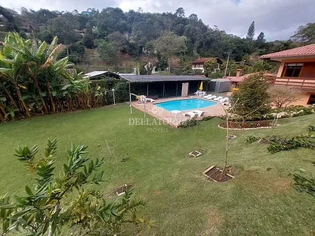 Hotel com 6650m² 14 quartos e 17 banheiros, à venda, no bairro Albuquerque em Teresópolis