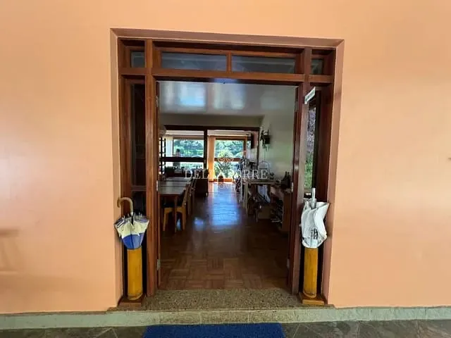 Hotel com 6650m² 14 quartos e 17 banheiros, à venda, no bairro Albuquerque em Teresópolis