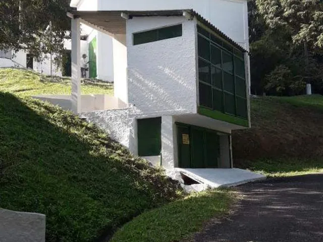 Hotel com 3500m², à venda ou para alugar, no bairro Jardim Nossa Senhora das Graças em Cotia