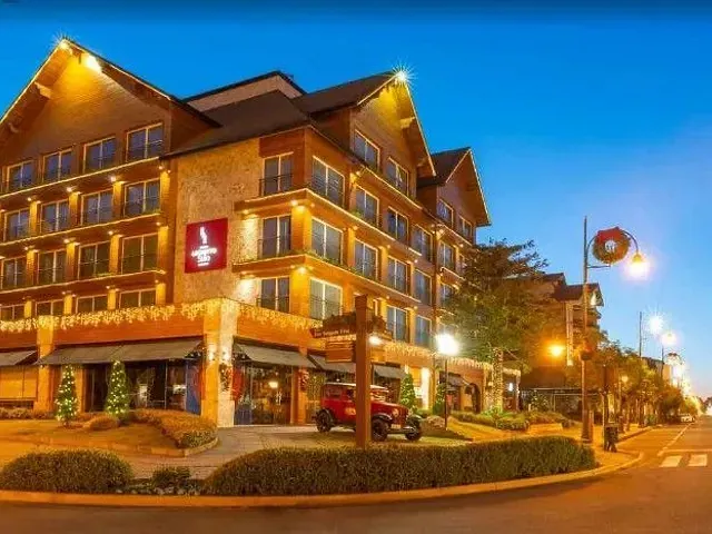 Hotel à venda, no bairro Centro em Gramado