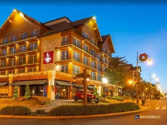 Hotel à venda, no bairro Centro em Gramado