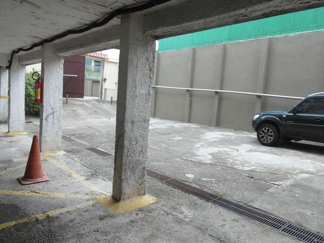 Hotel com 1421m² 40 quartos e 45 banheiros, à venda, no bairro Praia do Pecado em Macaé