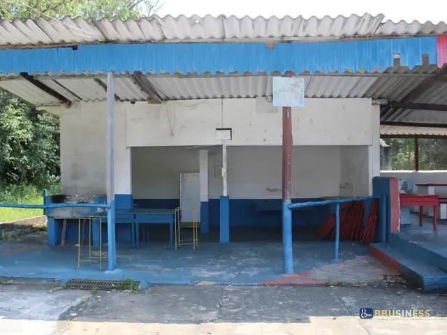 Hotel à venda, no bairro Recreio da Borda do Campo em Santo André