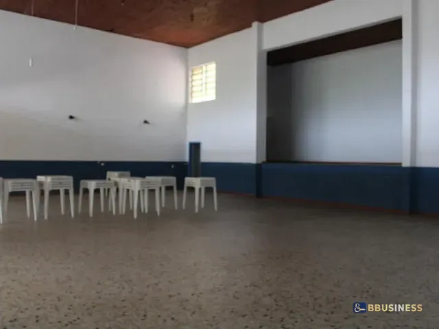 Hotel à venda, no bairro Recreio da Borda do Campo em Santo André