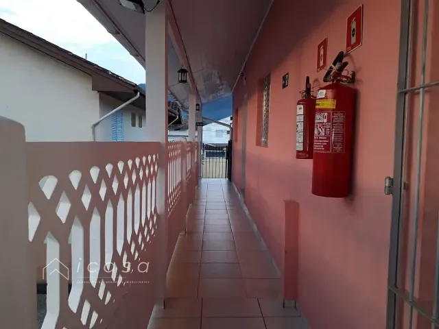 Hotel com 432m², à venda, no bairro Perequê-Mirim em Ubatuba