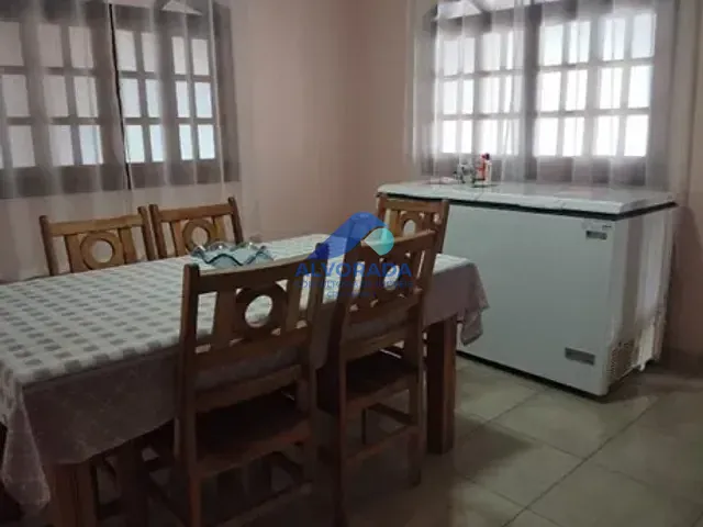 Chácara com 281800m² 4 quartos e 4 banheiros, à venda, no bairro Monteiro Lobato em São José dos Campos