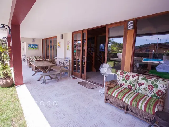 Hotel com 516m² 9 quartos e 11 banheiros, à venda, no bairro Perequê-Açu em Ubatuba