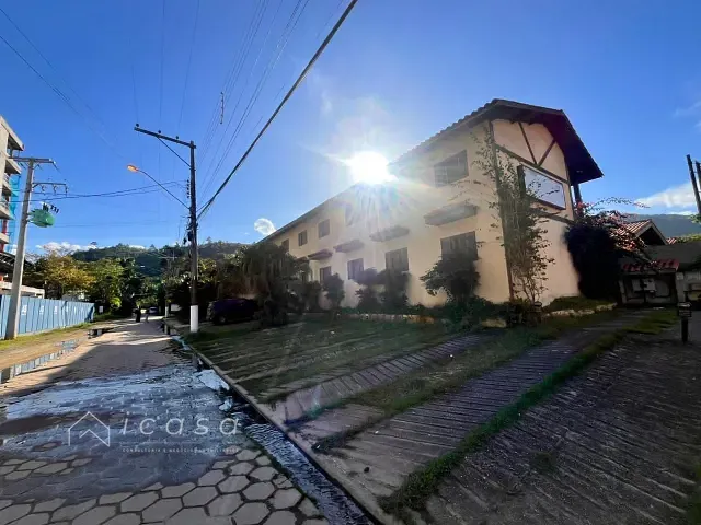 Hotel com 1017m² 23 quartos e 26 banheiros, à venda ou para alugar, no bairro Toninhas em Ubatuba