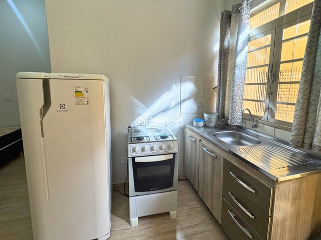 Kitnet 1 quarto e 1 banheiro, para alugar, no bairro Residencial Parque da Raposa em Apucarana