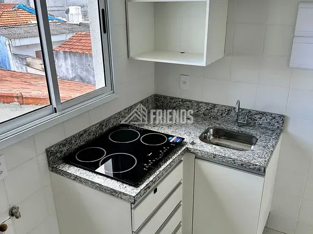 Kitnet 1 quarto e 1 banheiro, para alugar, no bairro Cidade Mãe do Céu em São Paulo