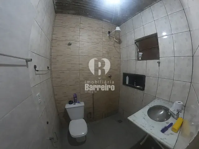 Casa 2 quartos e 1 banheiro, para alugar, no bairro Mineirão em Belo Horizonte