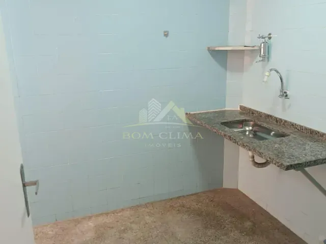 Kitnet 1 quarto e 1 banheiro, à venda, no bairro Alto dos Passos em Juiz de Fora