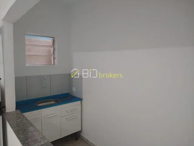 Kitnet 1 quarto e 1 banheiro, para alugar, no bairro Vila Lageado em São Paulo